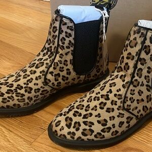 Dr Martens leopard booties